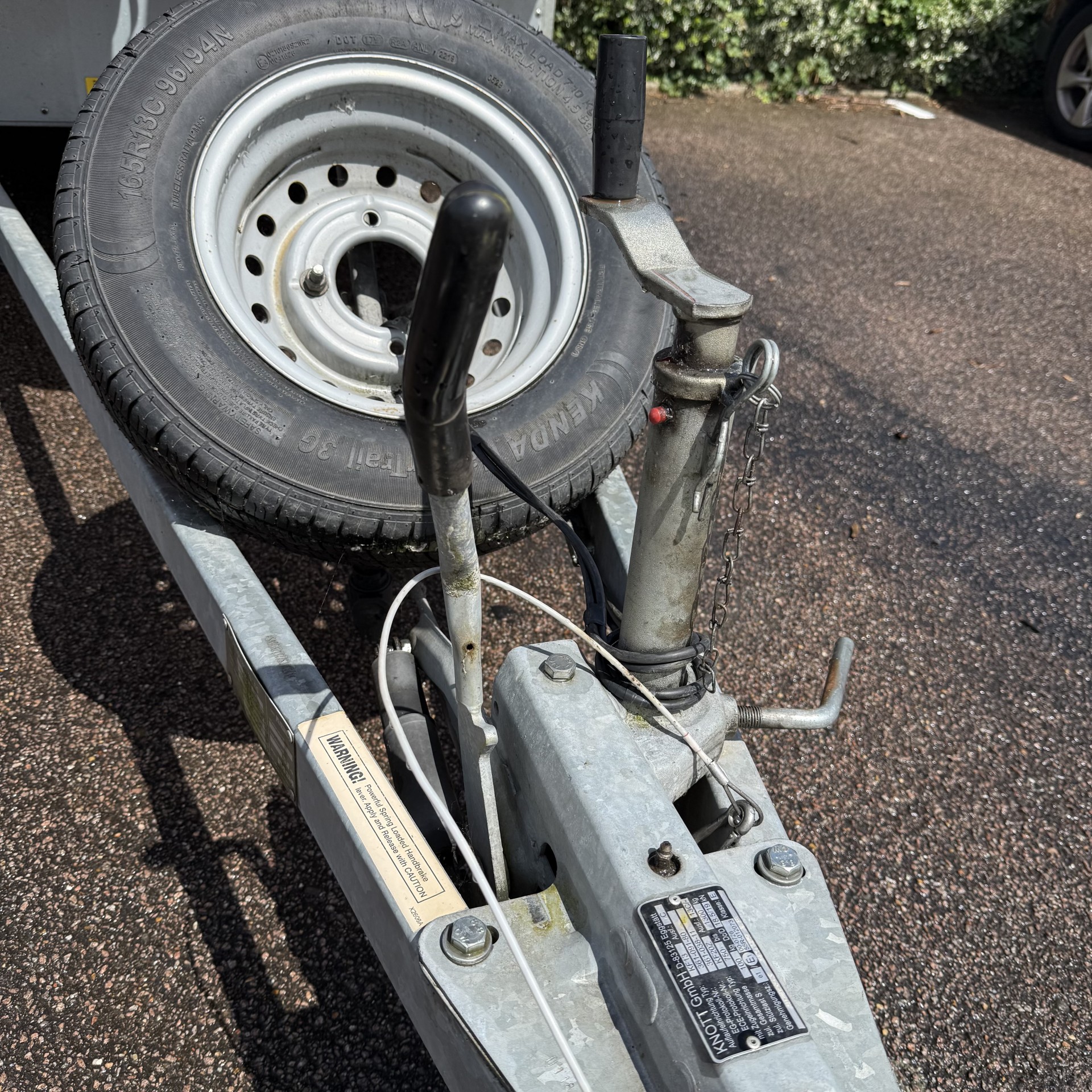 Braked Motiv braked kayak canoe trailer for security whilst stationary or on a hill.